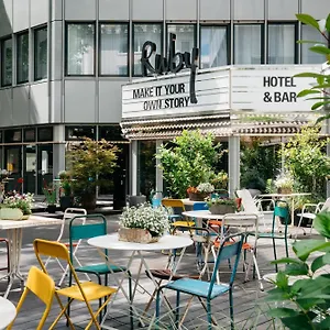 Hotel Ruby Leni